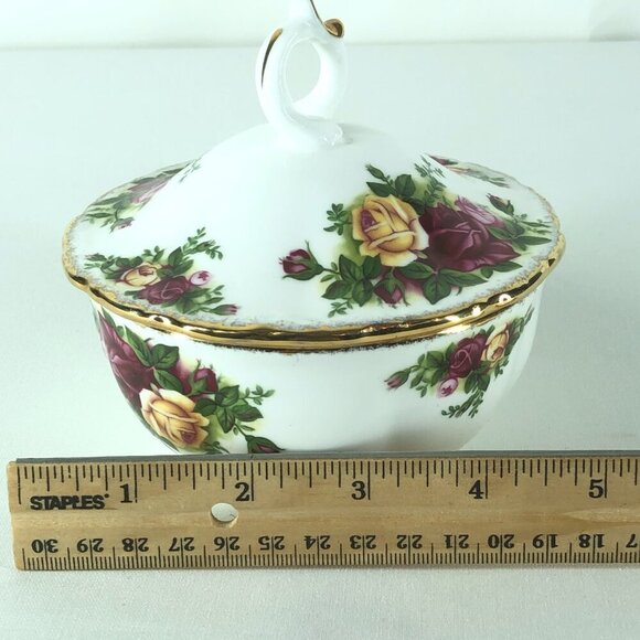 ROYAL ALBERT Old Country Roses Sugar Bowl W. Lid Fine Bone China ELEGANT - Picture 10 of 10